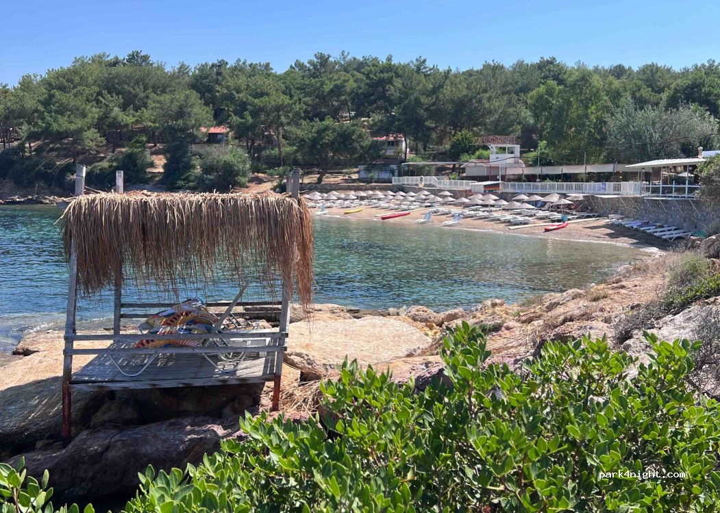 RAINBOW BAY SILENT BEACH / CARAVAN PARK / HOTEL — foto 4