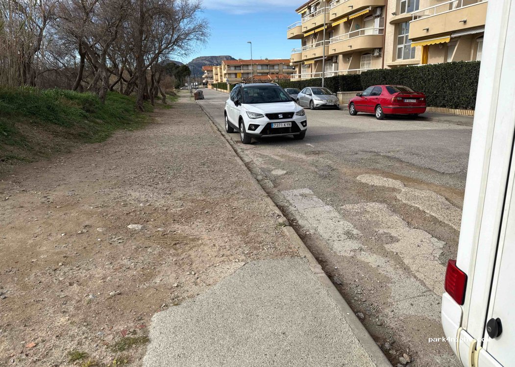 (17258) Els Griells - 4 Carrer Tulipa — foto 2