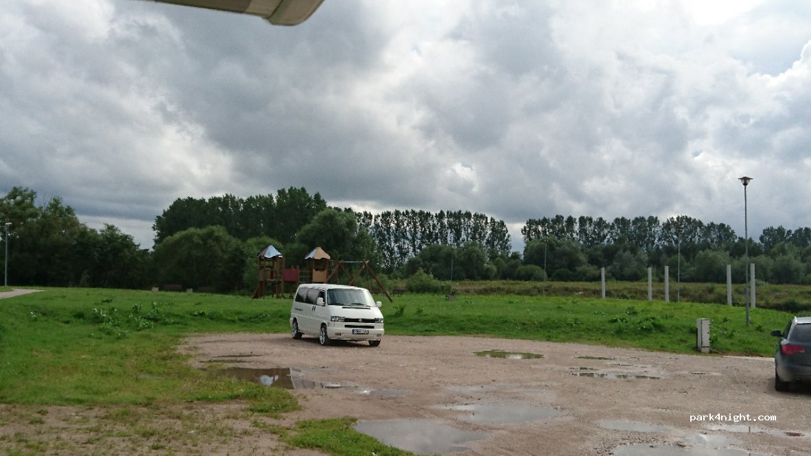 (74111) Jurbarkas - 8 Nemuno gatvė — foto 2