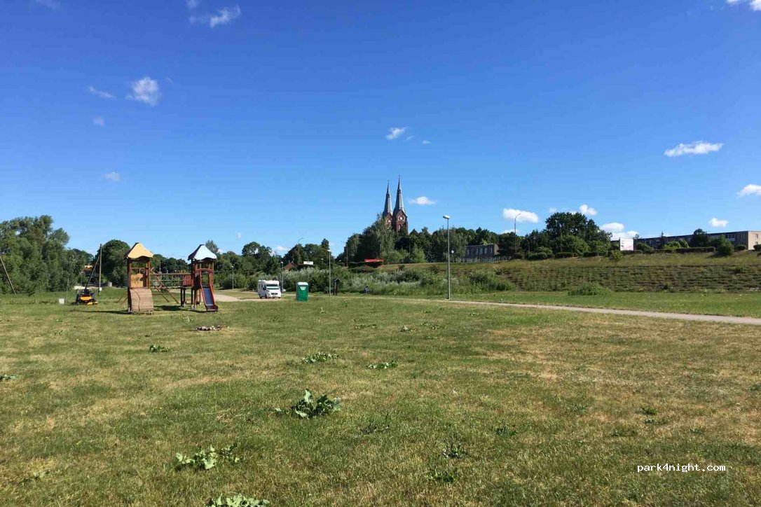 (74111) Jurbarkas - 8 Nemuno gatvė — foto 3