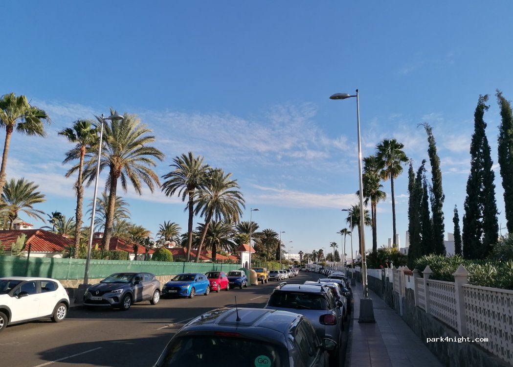 (35100) Maspalomas - 88 Avenida de Gran Canaria — foto