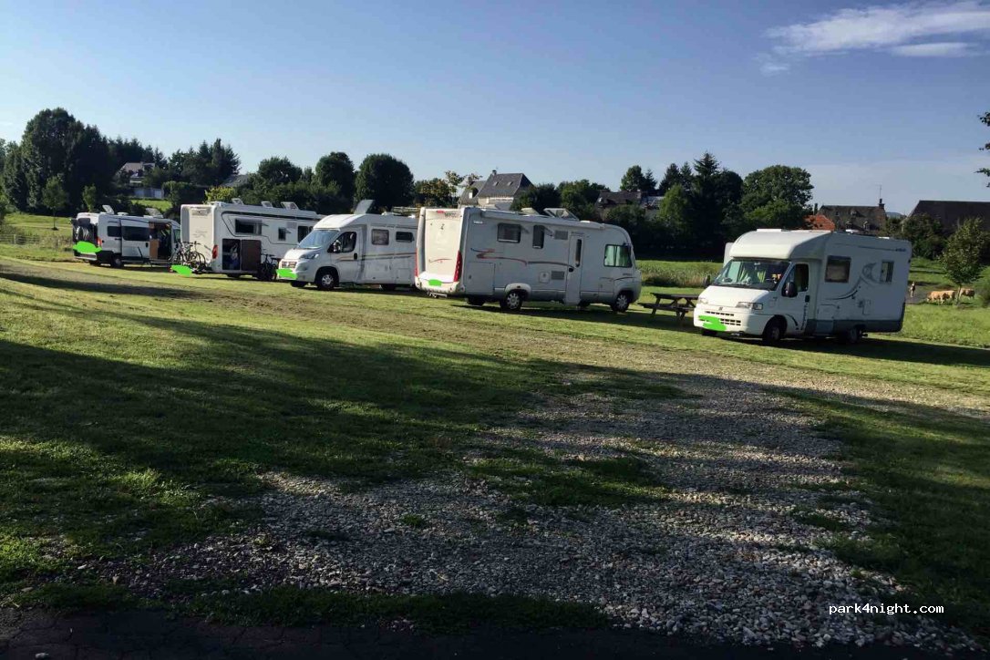 Aire de camping-car de Thérondels — foto