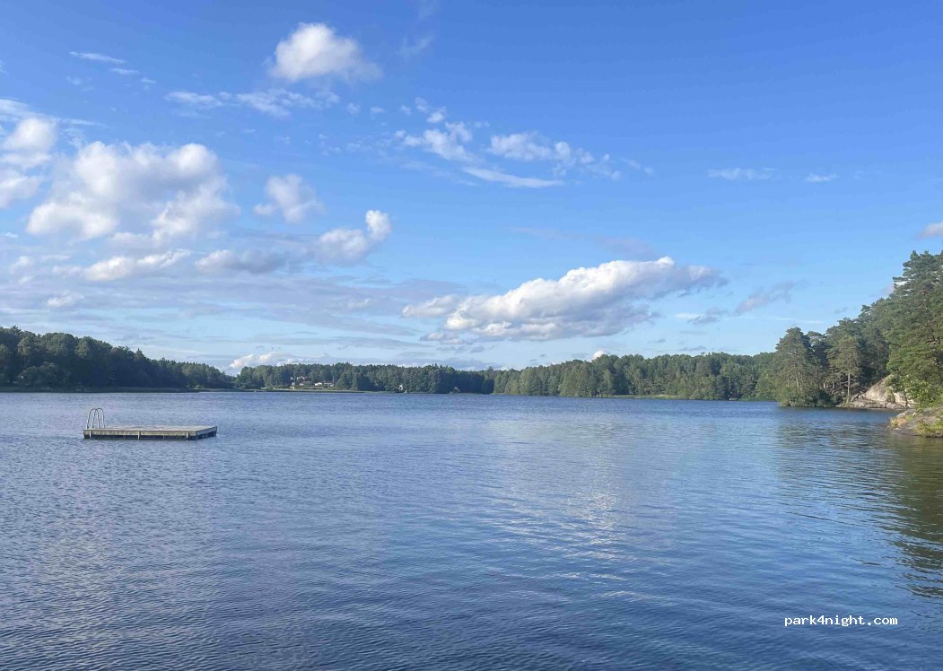 (740 11) Länna - Unnamed Road — foto 5