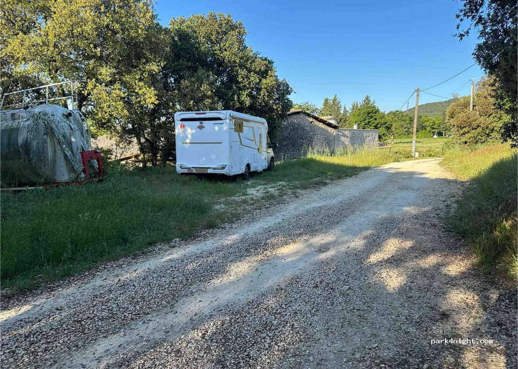 (26780) Malataverne - 405 Chemin de Malombre — foto 2