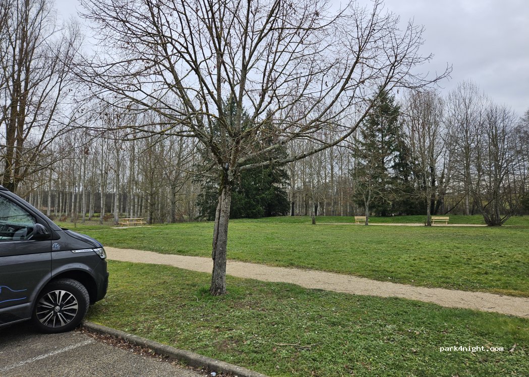(01240) Lent - 33 Allée de l'Égalité — foto 2