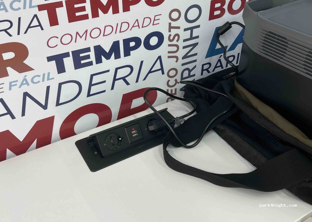 (8500-809) Portimão - 6 Rua Dom Martinho Castelo Branco — foto 2