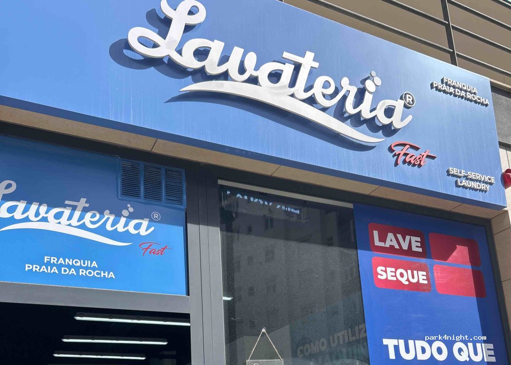 (8500-809) Portimão - 6 Rua Dom Martinho Castelo Branco — foto 5