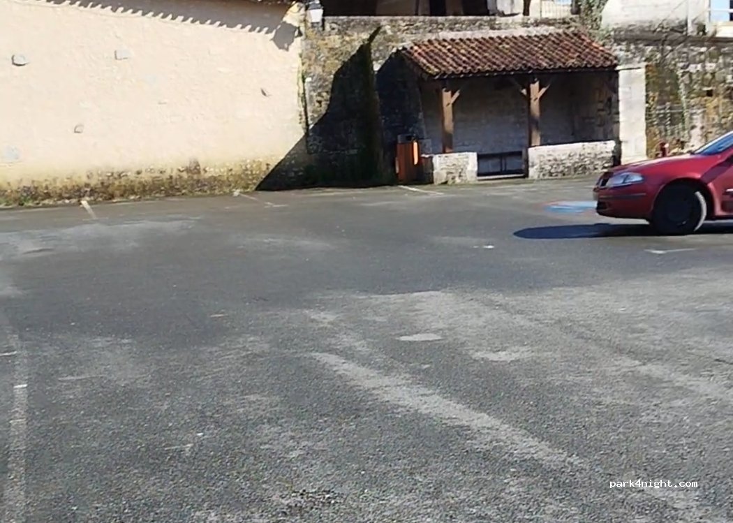 (17100) La Chapelle-des-Pots - 5 Rue de la Mairie — foto