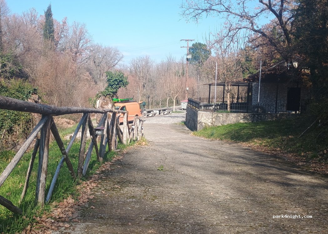(222 00) Megalopoli - — foto