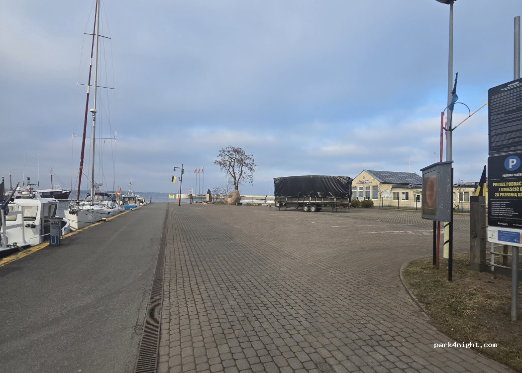 (84-100) Puck - 1 Żeglarzy — foto