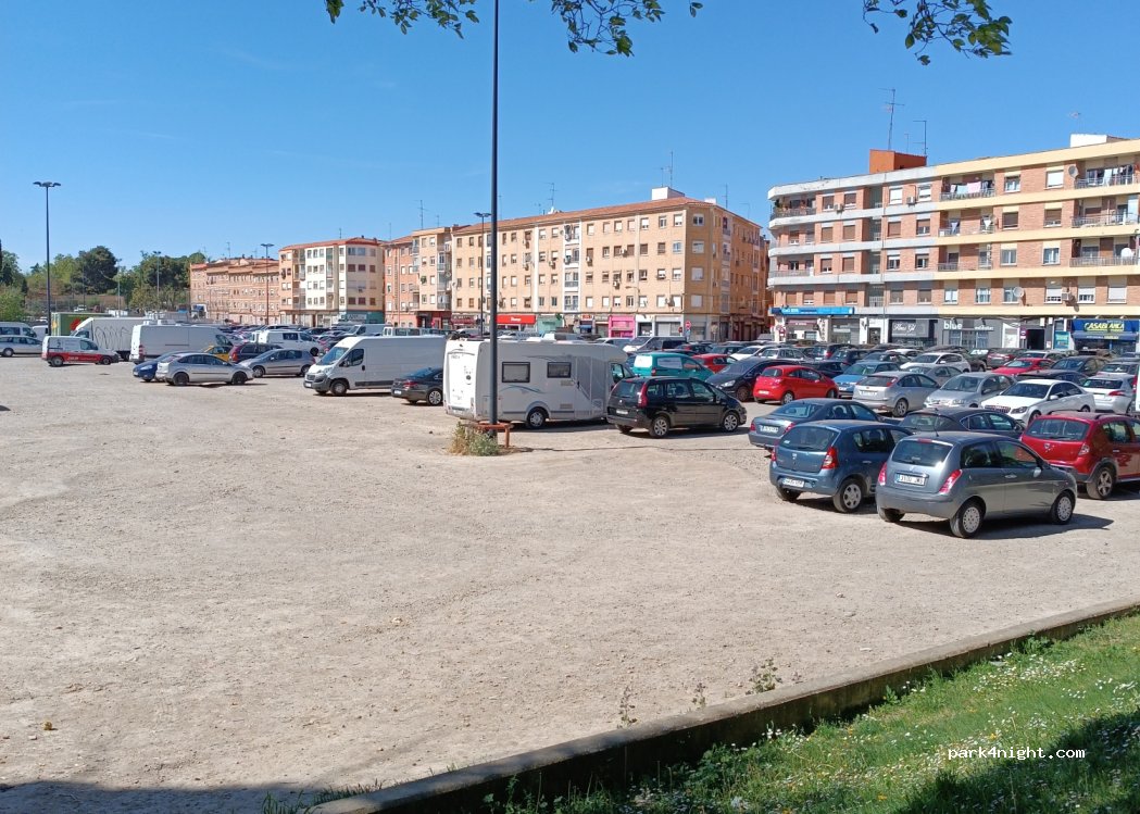 (50009) Zaragoza - 32 Calle Embarcadero — foto 4