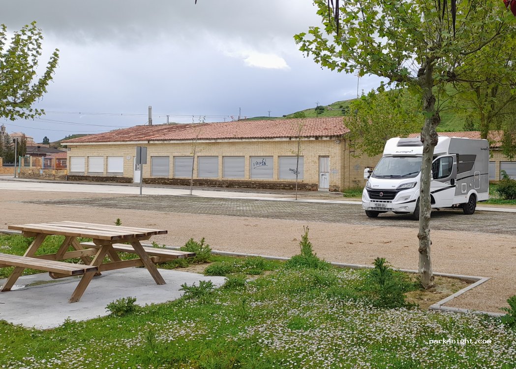 (34410) Monzón de Campos - 8 Calle El Almendro — foto 5