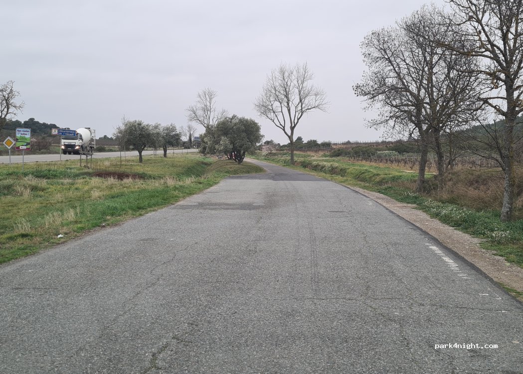 (11120) Pouzols-Minervois - D11 — foto