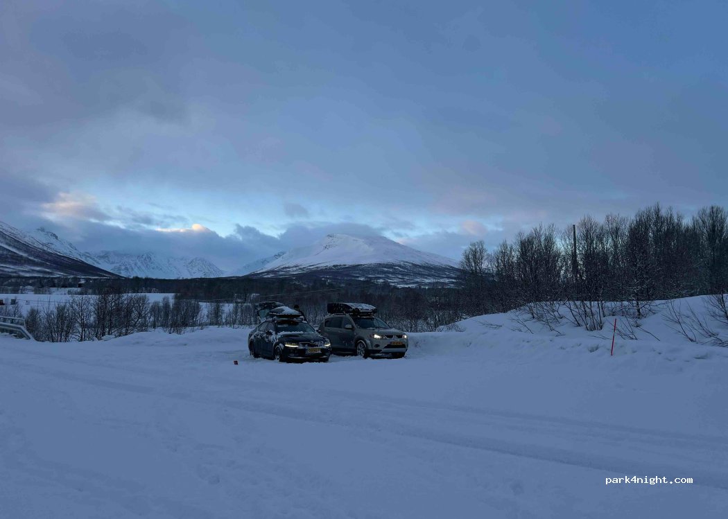 (9027) Ramfjordbotn - 254 Slettmovegen — foto