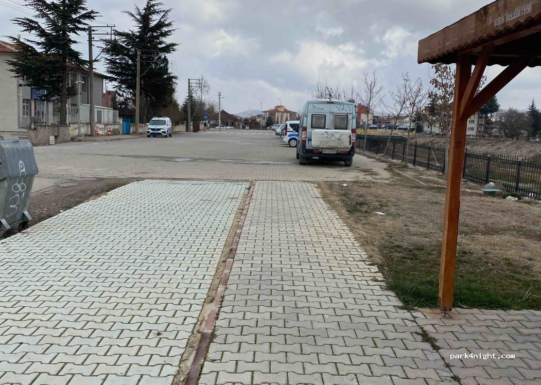 (42600) Ilgın - Melek Caddesi — foto