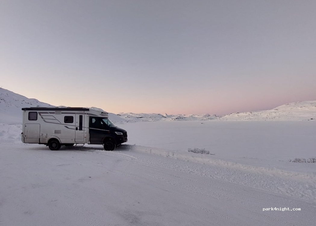 (2985) Tyinkrysset - Tyinvegen — foto