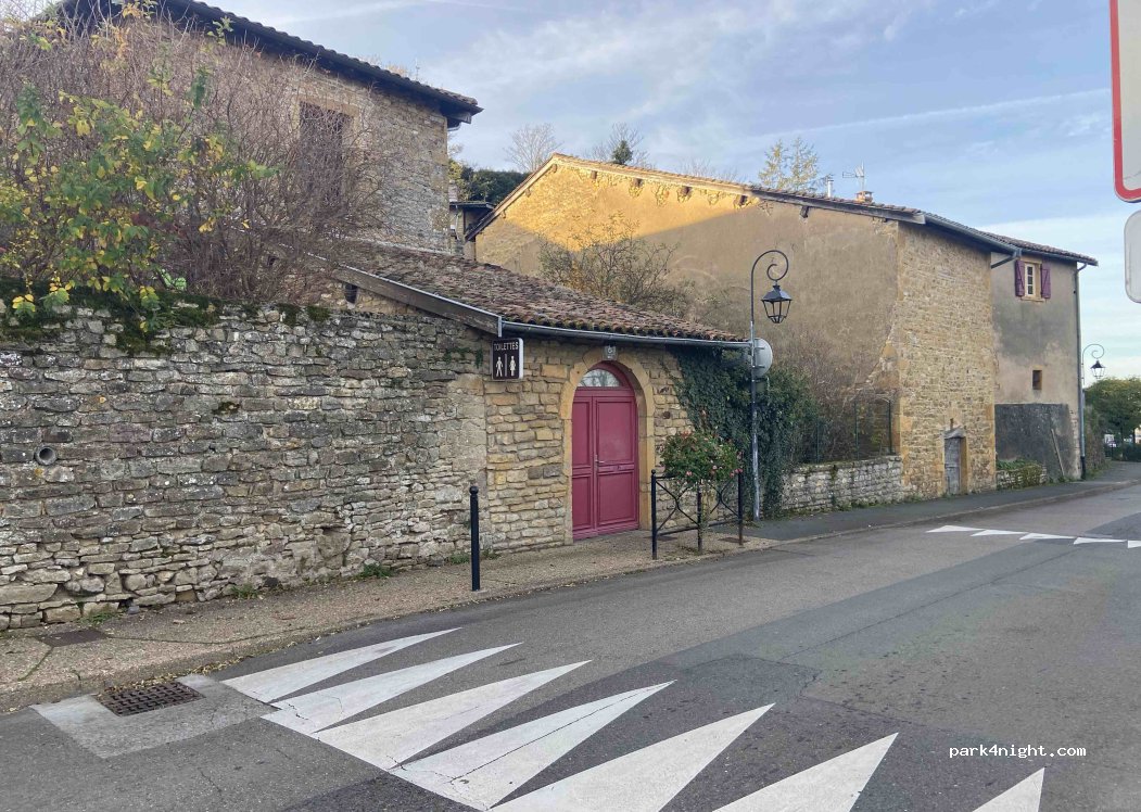 (69620) Val d'Oingt - 28 Rue Coupe Jarret — foto 4