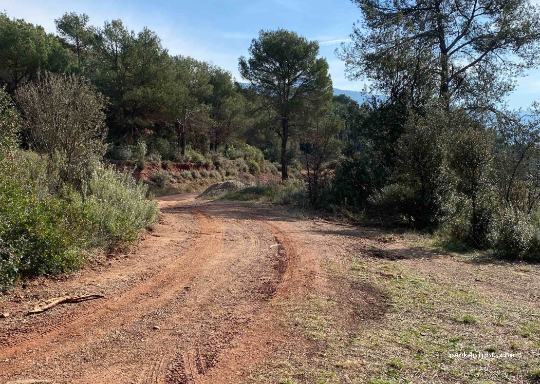 (08592) Sant Martí de Centelles - — foto 2