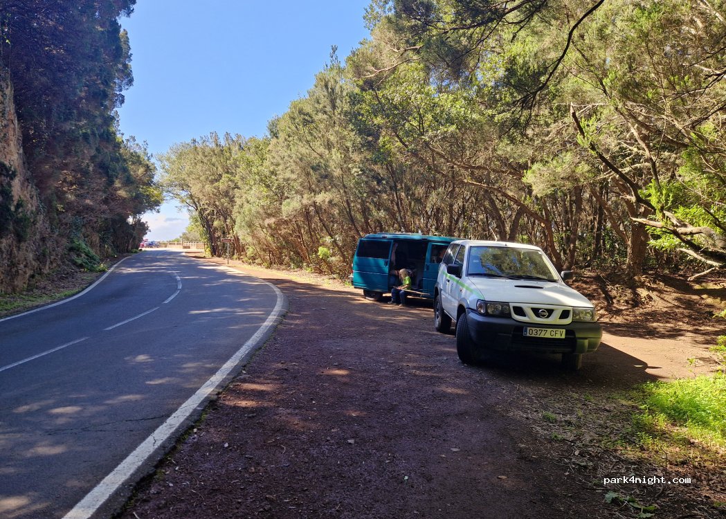 (38293) Las Mercedes - Unnamed Road — foto