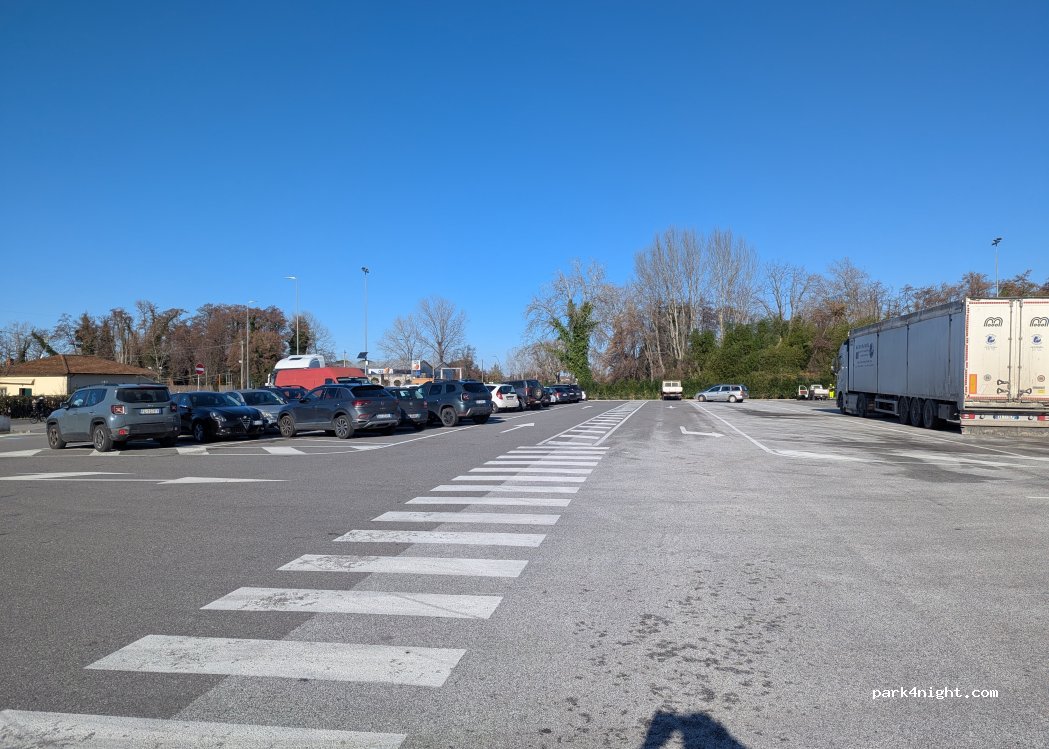 (55042) Forte dei Marmi - 104 Via G.B. Vico — foto 2