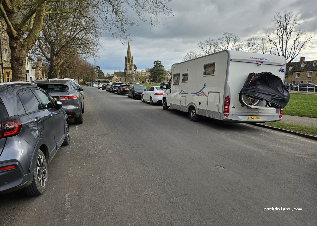 (OX28 4BA) Witney - 6 Station Lane — foto