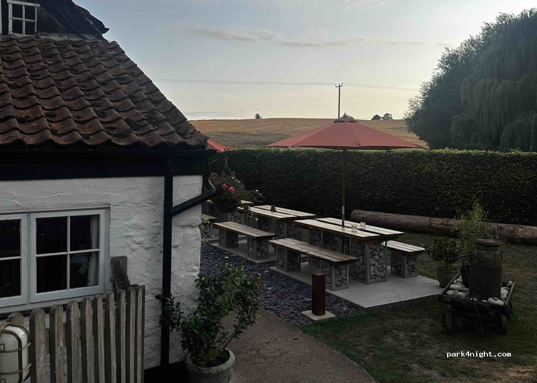 The Loughpool Inn car park — foto 4
