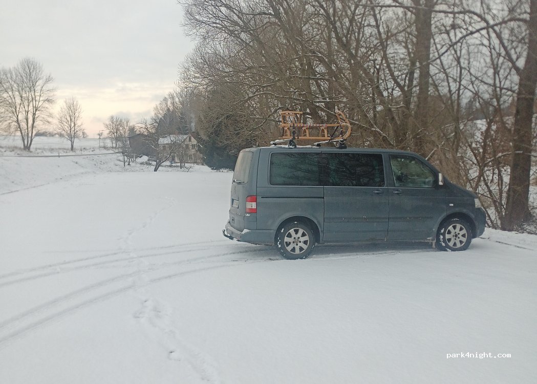 (549 83) Meziměstí u Broumova - 197 Školní — foto 2