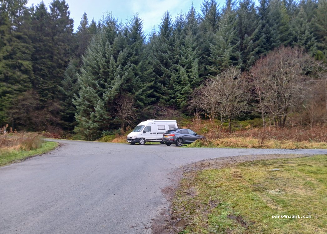 (SY18 6PT) Llanidloes - Unnamed Road — foto 4