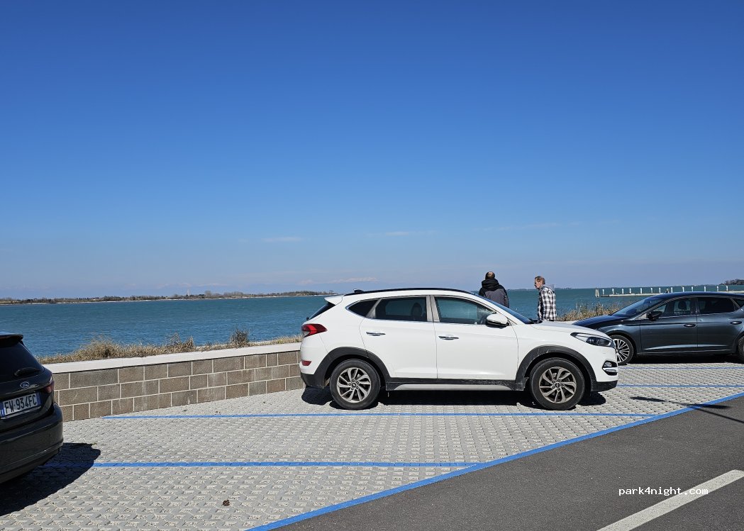 (30013) Punta Sabbioni - 24 Via Lungomare San Felice — foto 2