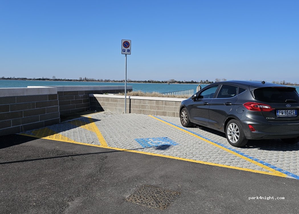 (30013) Punta Sabbioni - 24 Via Lungomare San Felice — foto 3