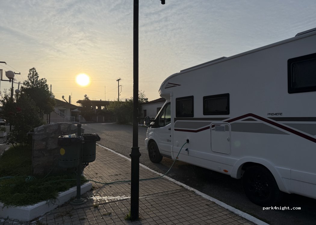 (350 09) Thermopylae - Unnamed Road — foto 3
