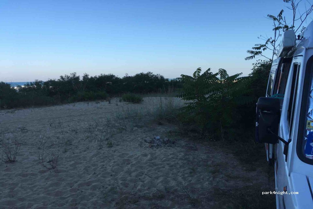 (9132) Avren - Unnamed Road — foto