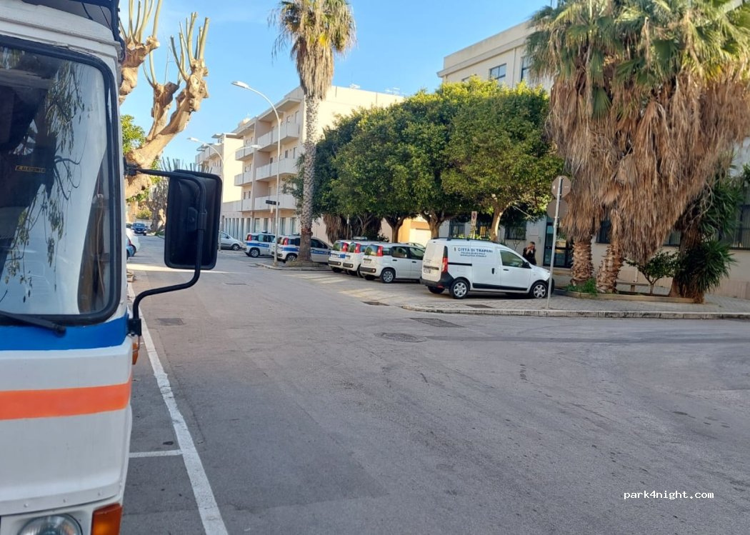 (91100) Trapani - 7 Via Salvatore Calvino — foto