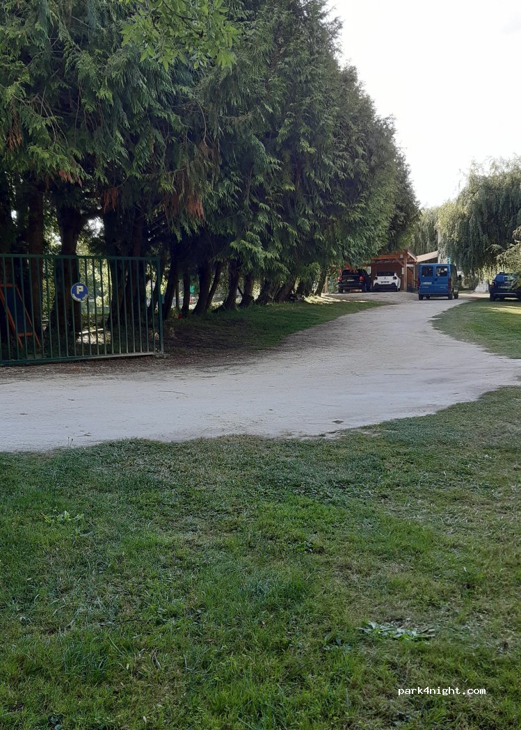 (16710) Saint-Yrieix-sur-Charente - 4 Rue de l'Écluse — foto 2