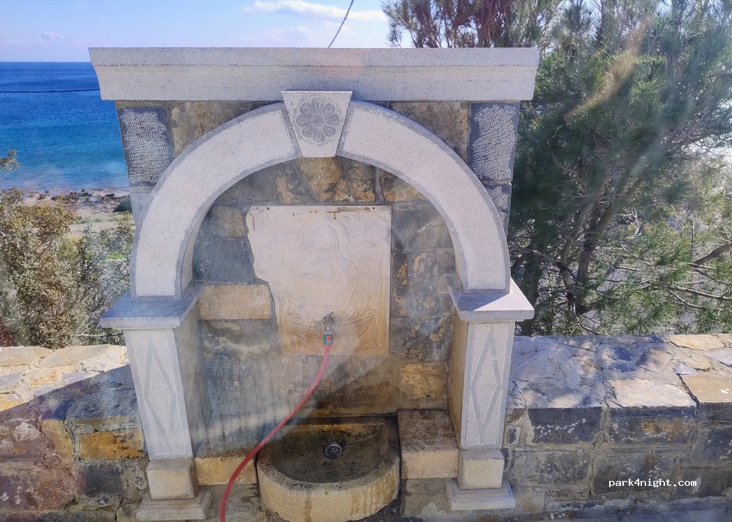 (720 55) Agios Panteleimonas - EO Ierapetras - Sitias — foto