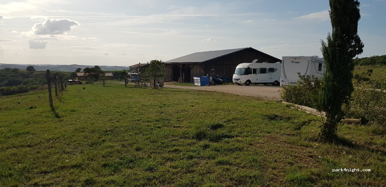 Ferme Hitton, savonnerie et distillerie artisanale bio — foto 4