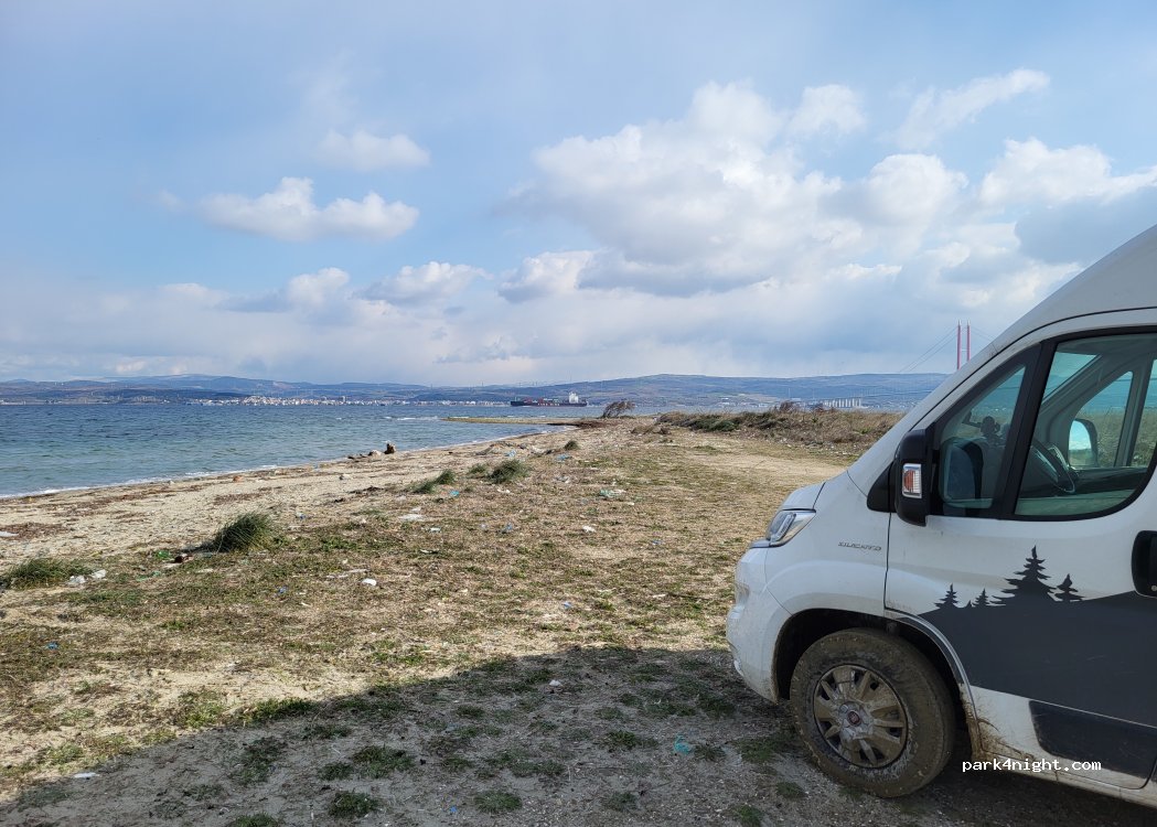 (17502) Sütlüce - Unnamed Road — foto