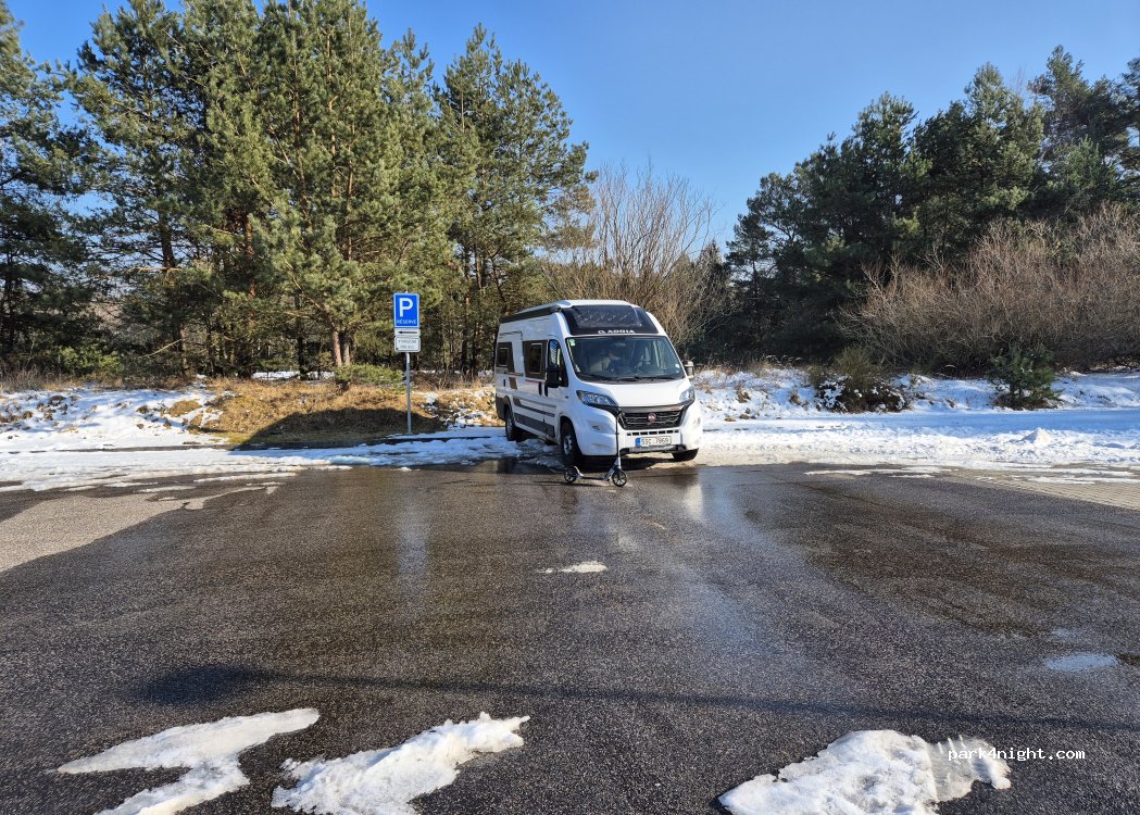 (294 21) Bělá pod Bezdězem - Unnamed Road — foto