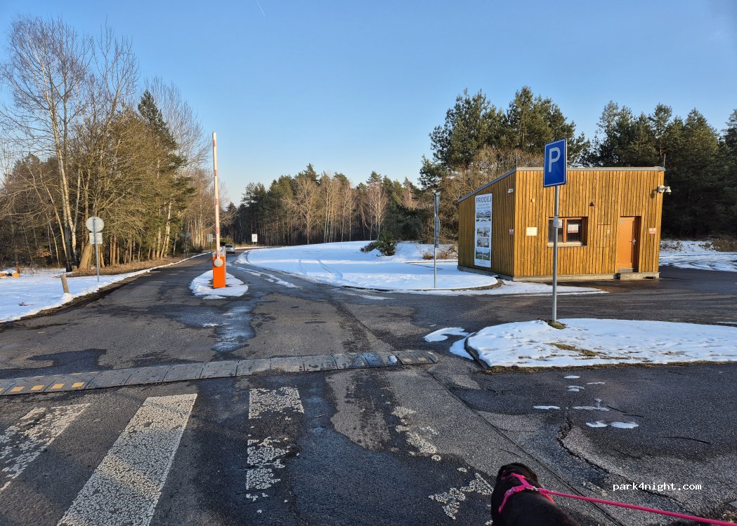 (294 21) Bělá pod Bezdězem - Unnamed Road — foto 3