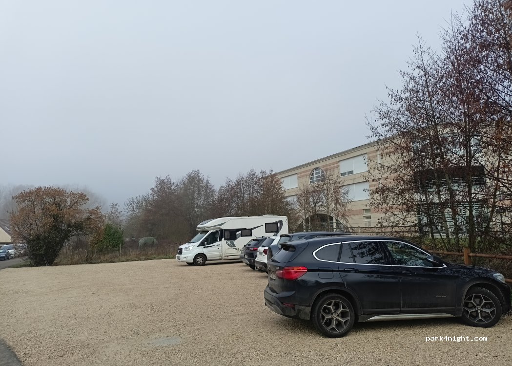 (28320) Gallardon - 1 Rue du Bourg Neuf — foto 2