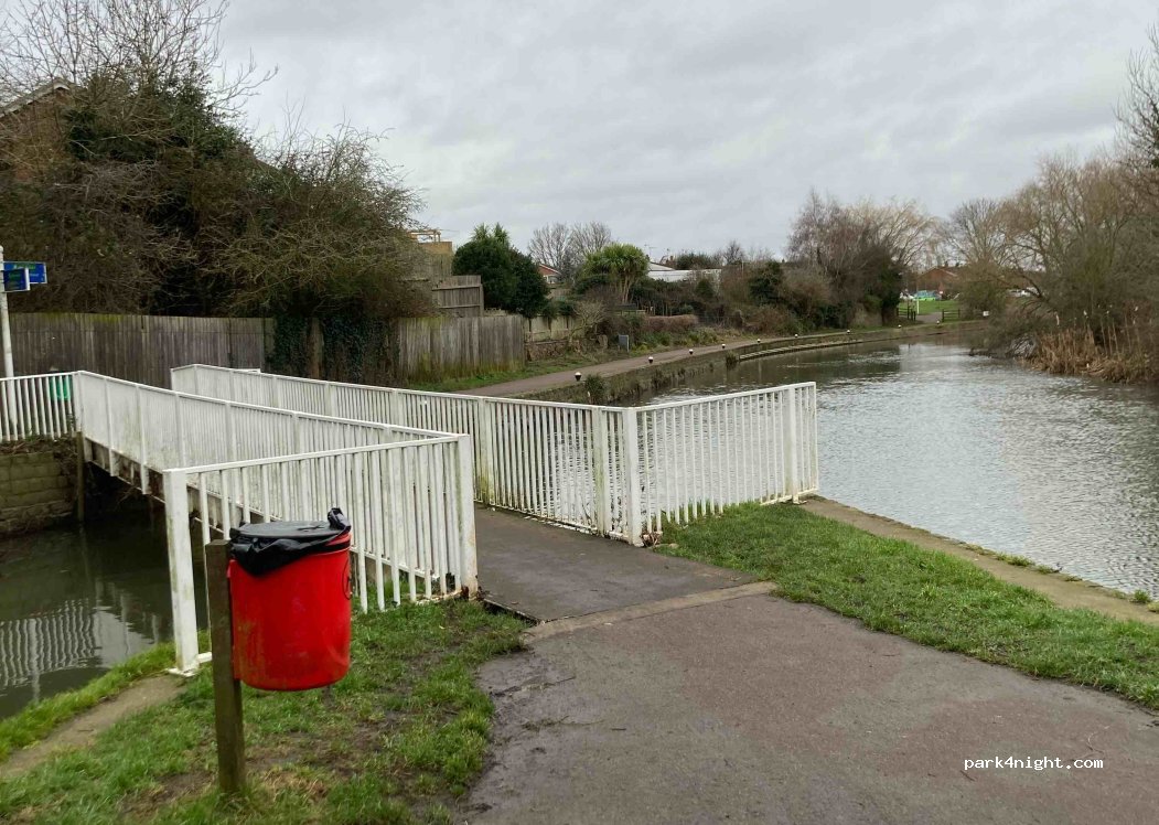 (LE4 4EF) Birstall - White Horse Lane — foto
