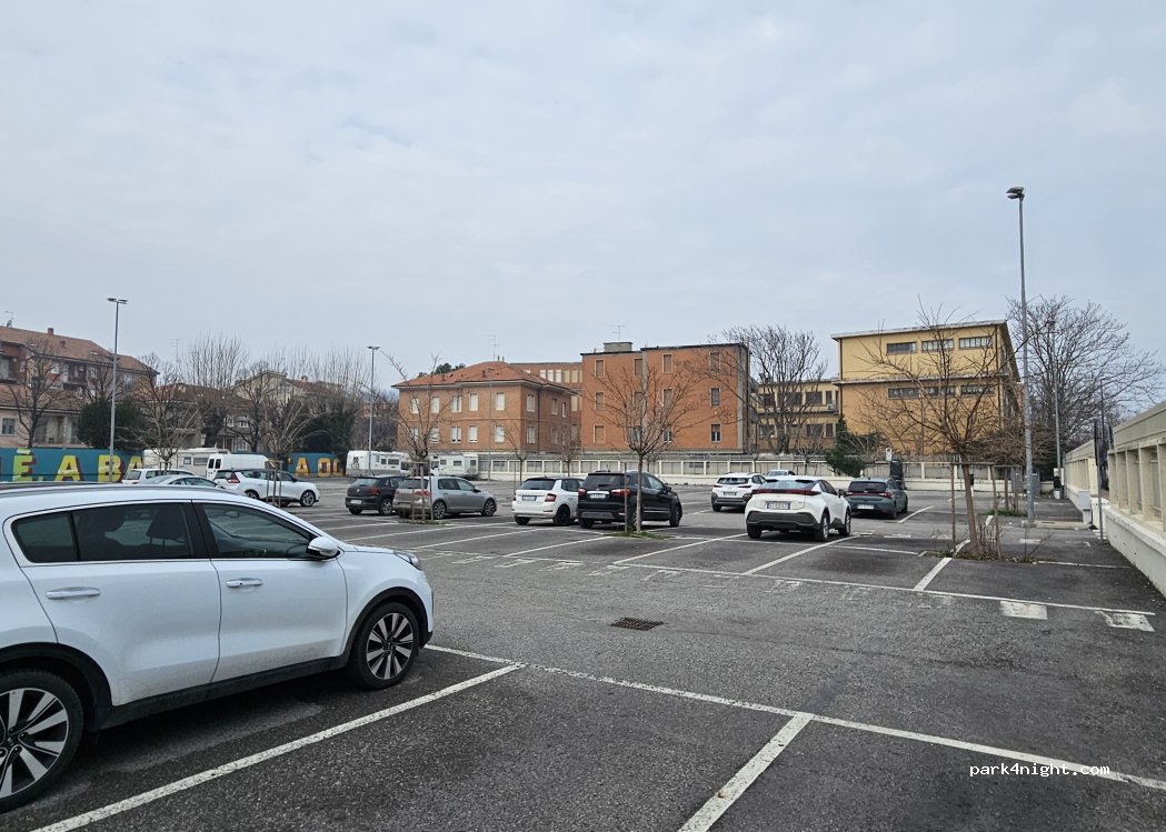 (61121) Pesaro - 385 Viale Trieste — foto