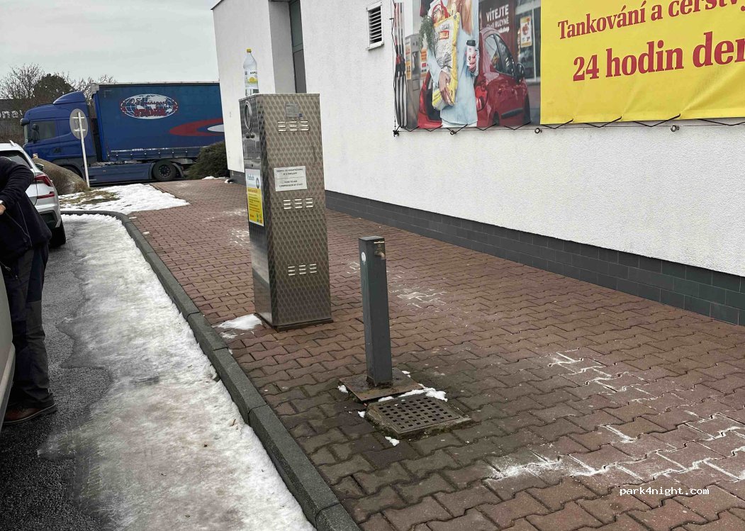 (594 42) Stránecká Zhoř - — foto