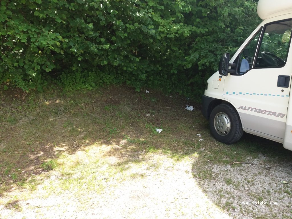 (39300) Bourg-de-Sirod - Place de la Mairie — foto 2