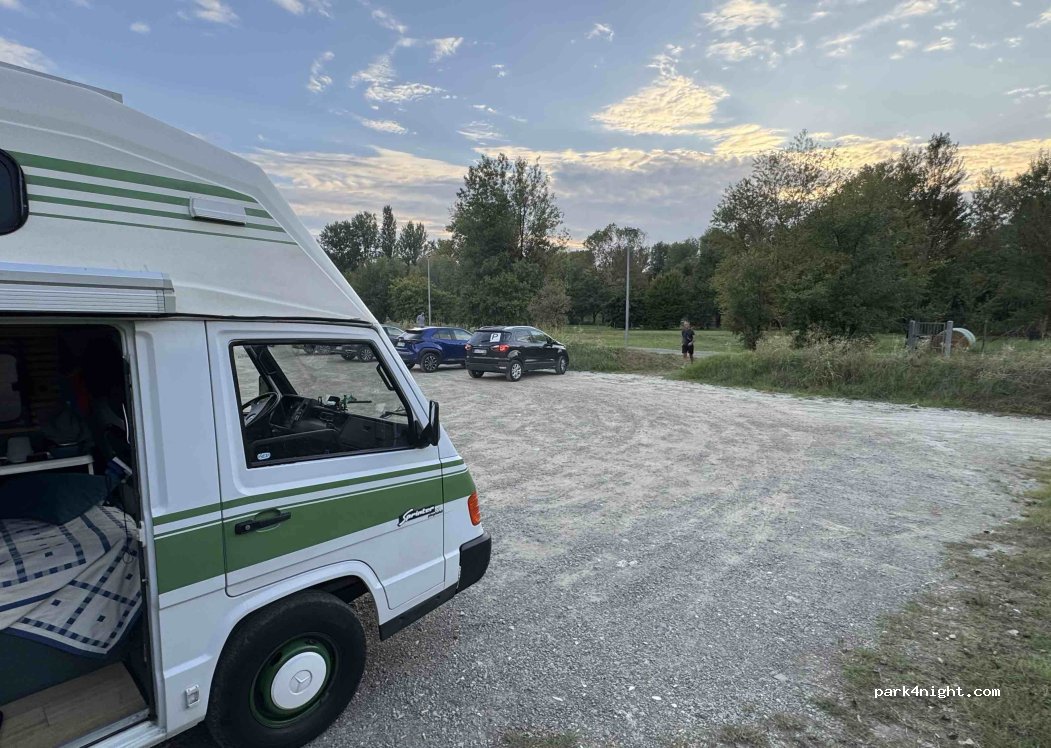 (41049) Sassuolo - 2 via dei Moli — foto