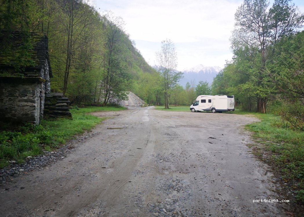 (28864) Montecrestese - Unnamed Road — foto 3