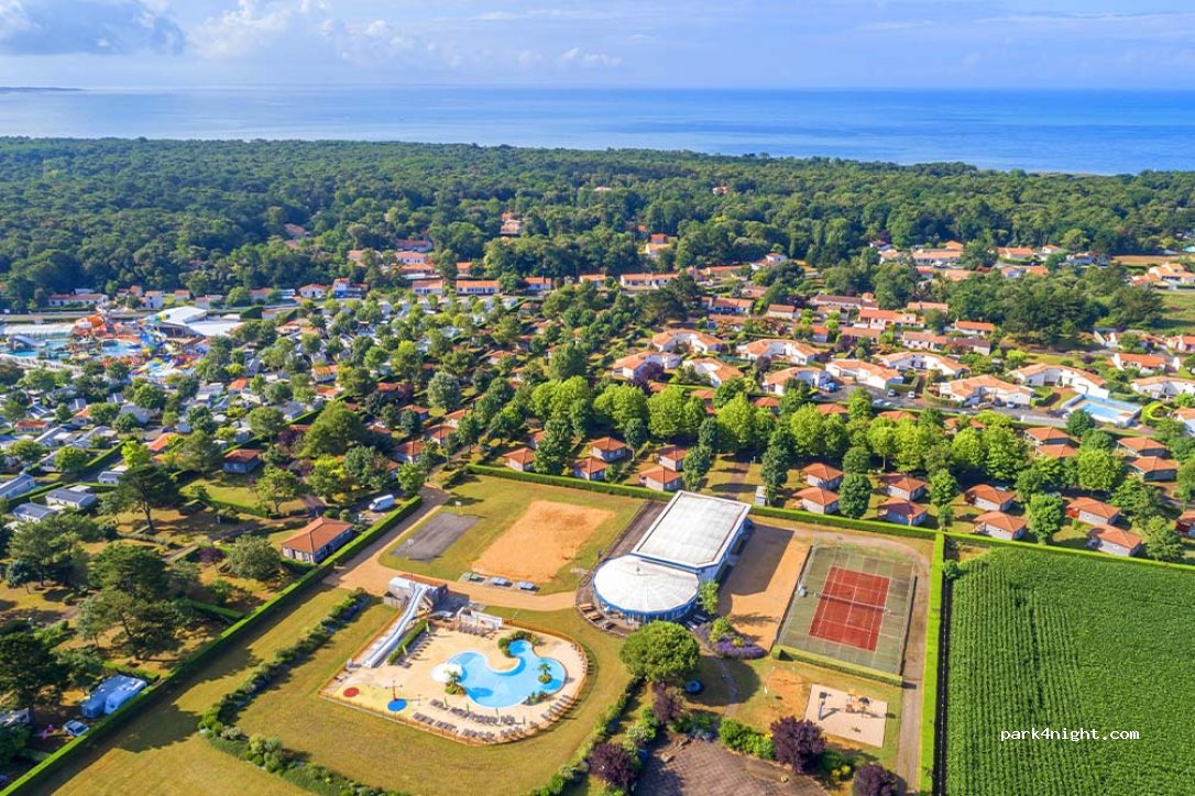 Camping Vendée - AZUREVA Longeville-sur-Mer — foto 2