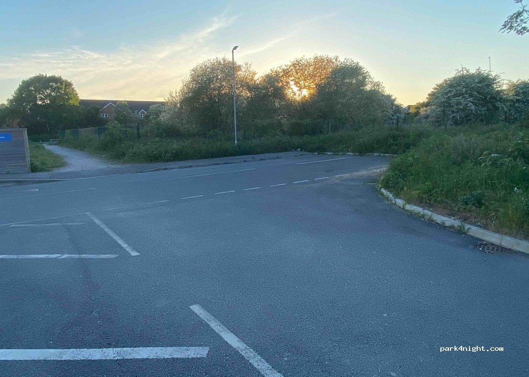 (PO19 7UH) Chichester - Westhampnett Road — foto
