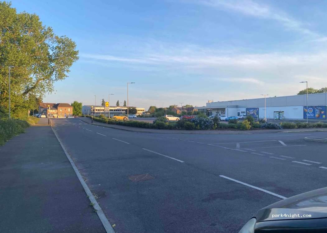 (PO19 7UH) Chichester - Westhampnett Road — foto 3