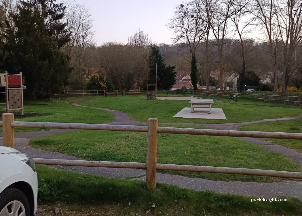 (78117) Châteaufort - Chem. Vert — foto 3